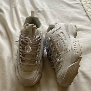 Fila distressor sneaker